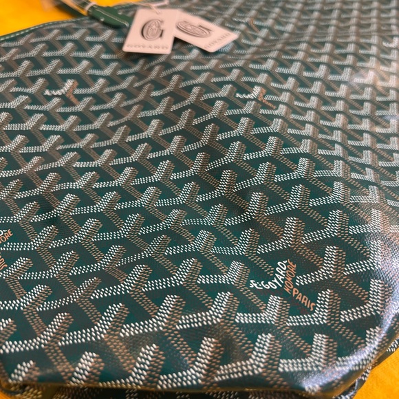 Goyard Saint Louis Tote - Picture 4 of 9